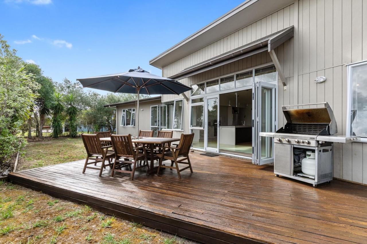 Restful Ruakaka - Ruakaka Holiday Home المظهر الخارجي الصورة